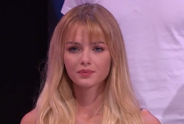Nagie modele na wybiegu