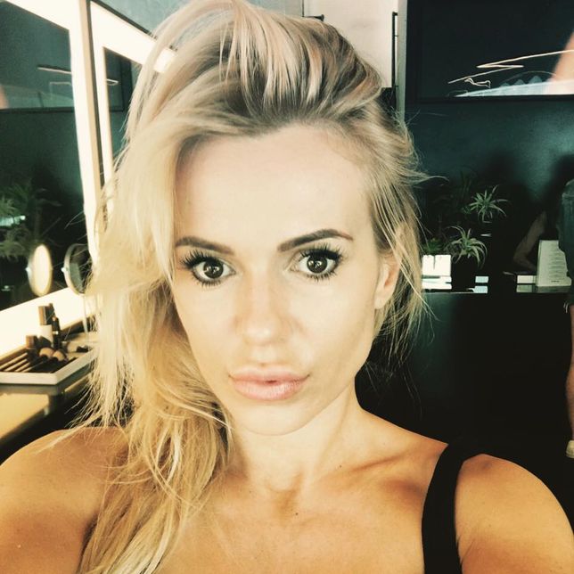 dorota doda rabczewska nude Sexy strip quiz for women