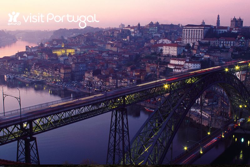 Most Ponte Luís I o zmierzchu