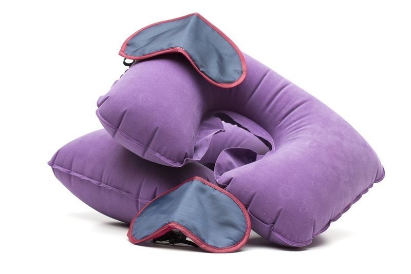 Poduszka i opaska na oczy