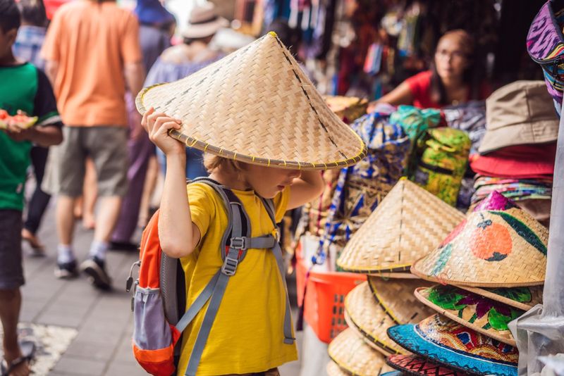 Ręcznie wyplatane kapelusze