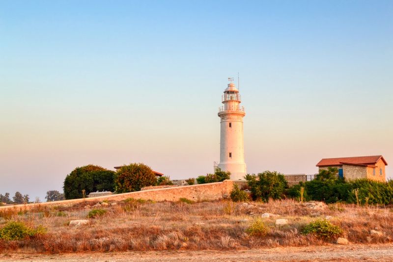 Faros Beach z latarnią