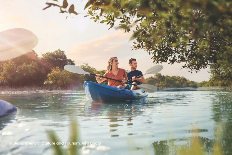 Wycieczki kajakowe po terenach namorzynowych
