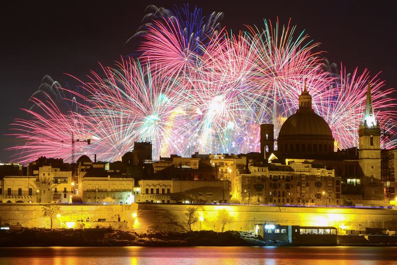 Fajerwerki nad stolicą Malty