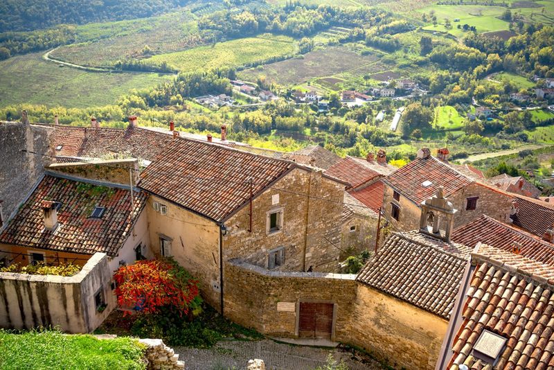 Miasteczko średniowieczne Motovun