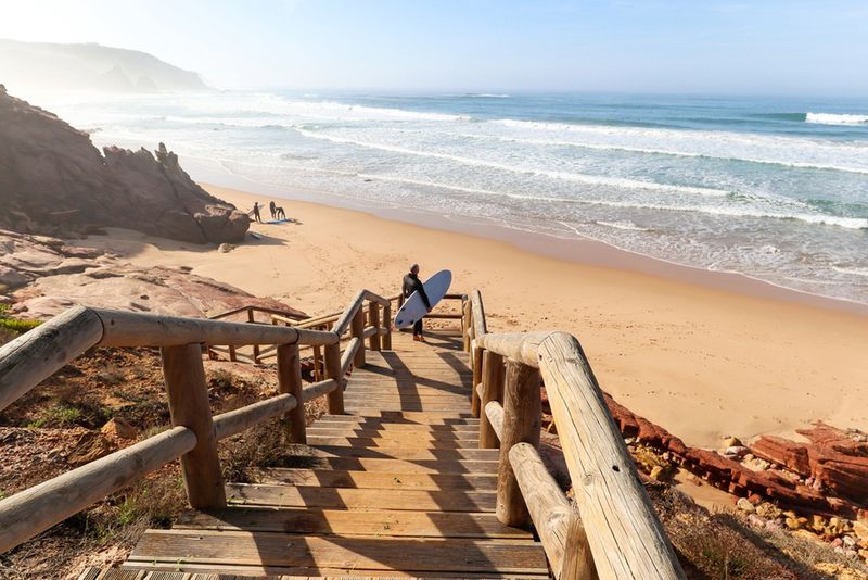 Plaża na wybrzeżu Algarve
