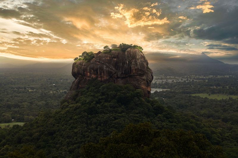 Sigiriya o zachodzie słońca