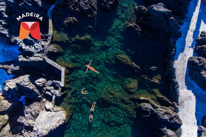 Skalne baseny w Porto Moniz