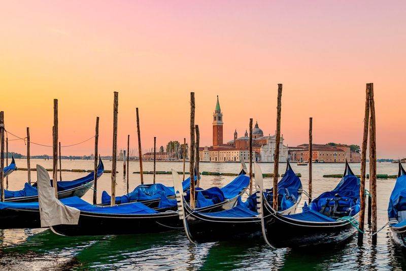 San Giorgio Maggiore w Wenecji o zachodzi słońca