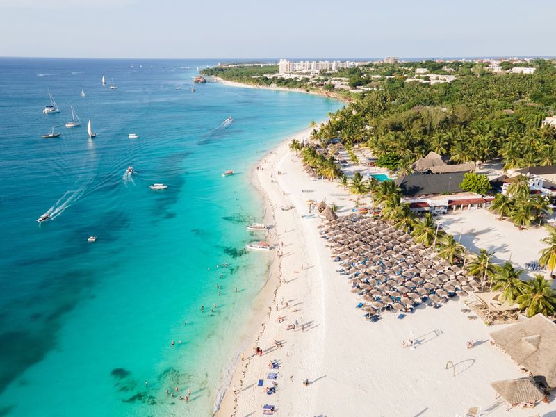 Piękne plaże na Zanzibarze