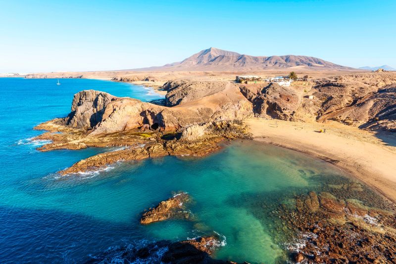 Playa de Papagayo na Lanzarote, Wyspy Kanaryjskie