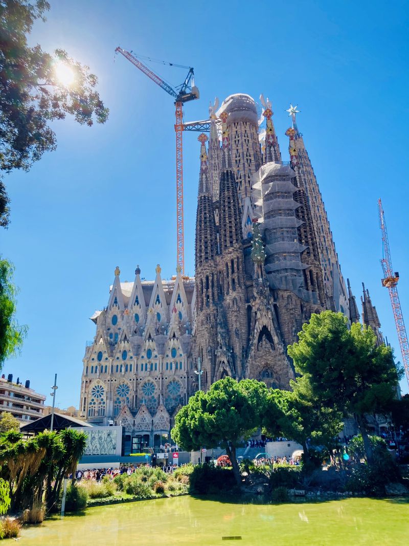 Plaça de la Sagrada Família