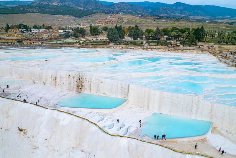 Baseny naturalne w Pamukkale