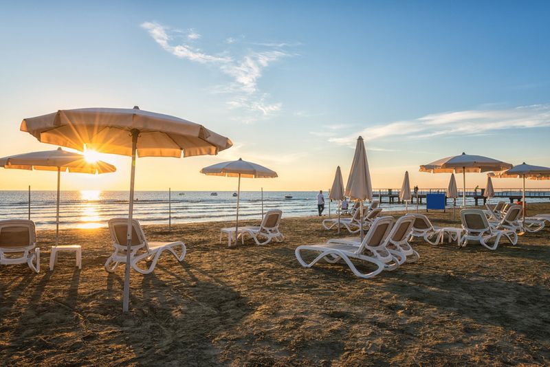 Jedna z plaż w Larnace