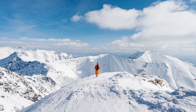 Plecaki lawinowe chronią w górach