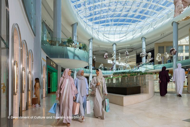 Zakupy w centrum handlowy na Yas Island