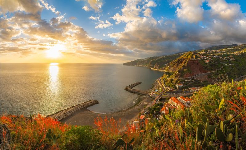 Ribeira o zachodzie słońca-atrakcje Madery