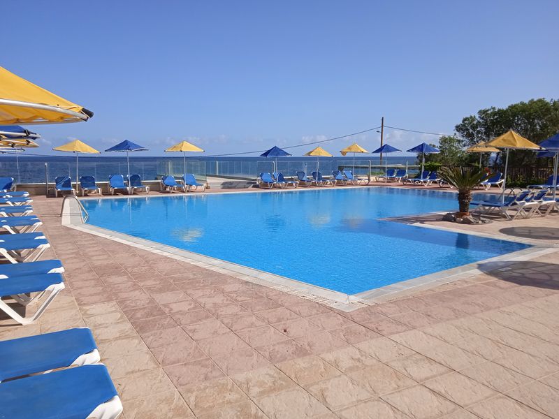 Smartline Vasia Village