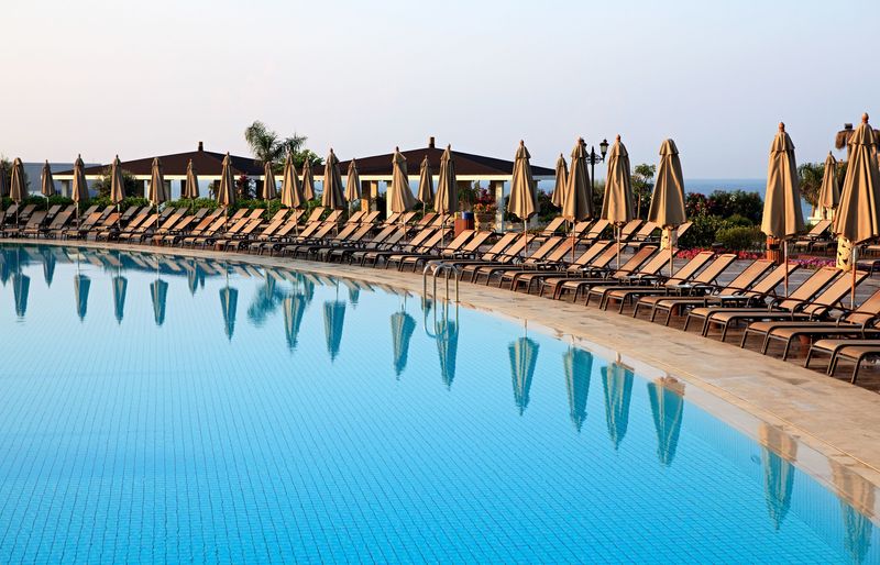 Hotelowy basen w Belek