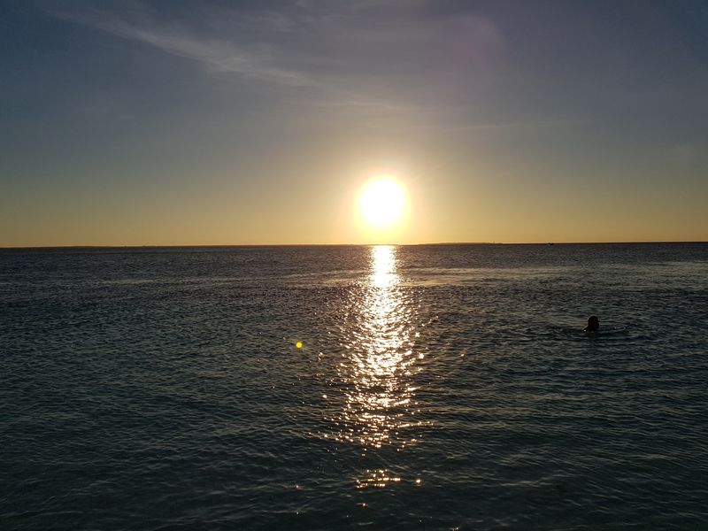 Zachód słońca nad Oceanem Indyjskim