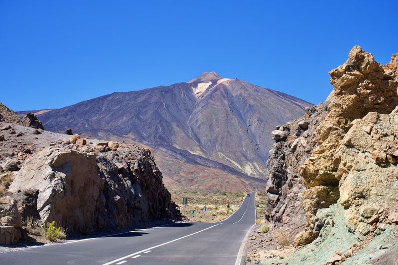 Droga na wulkan Teide