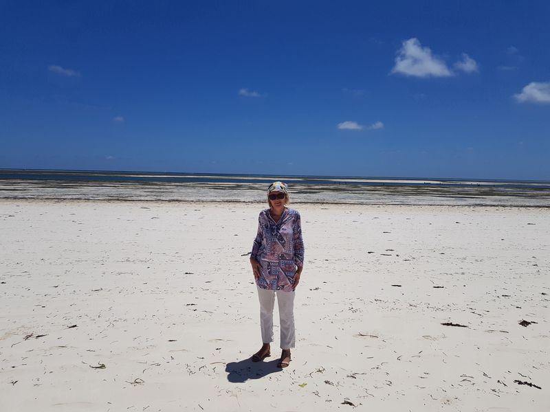 Zanzibar - plaża podczas odpływu