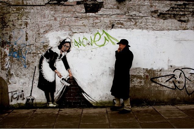 banksy now says, MOVE