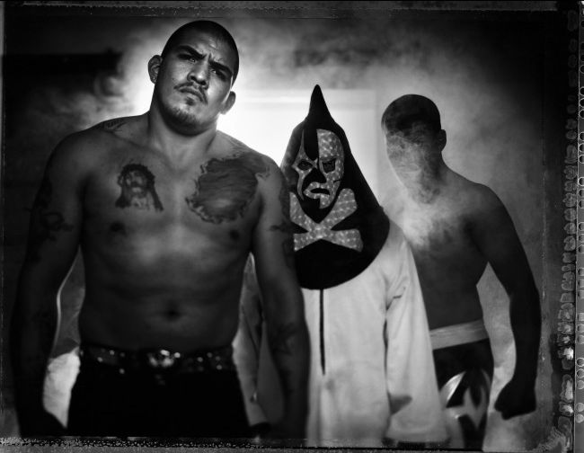 5 Tomasz Gudzowaty również został nagrodzony w konkursie World Press Photo. Zdjęcie przedstawiające meksykańskich zapaśników lucha libre zostało nagrodzone w kategorii Sport.