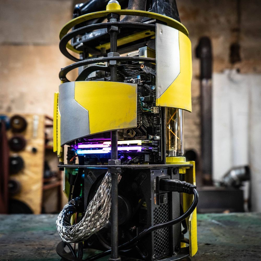 Powercore - modding komputera w stylu Cyberpunk 2077