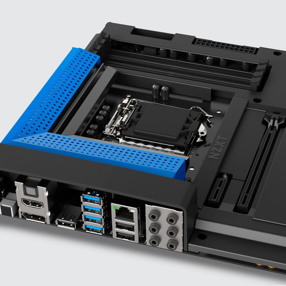 NZXT N7 Z370