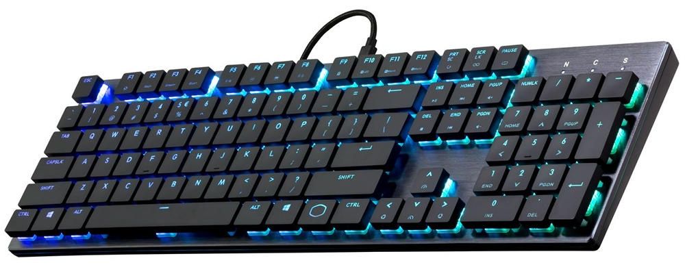 Cooler Master SK650 przód