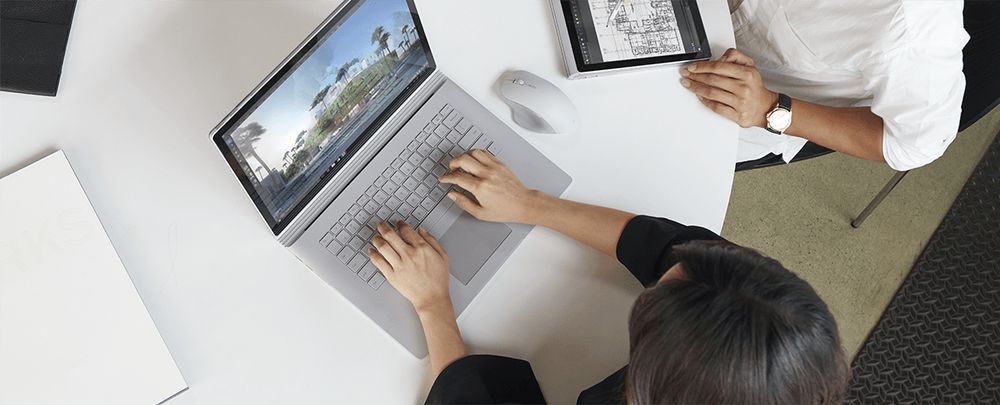 Microsoft Surface Book 2