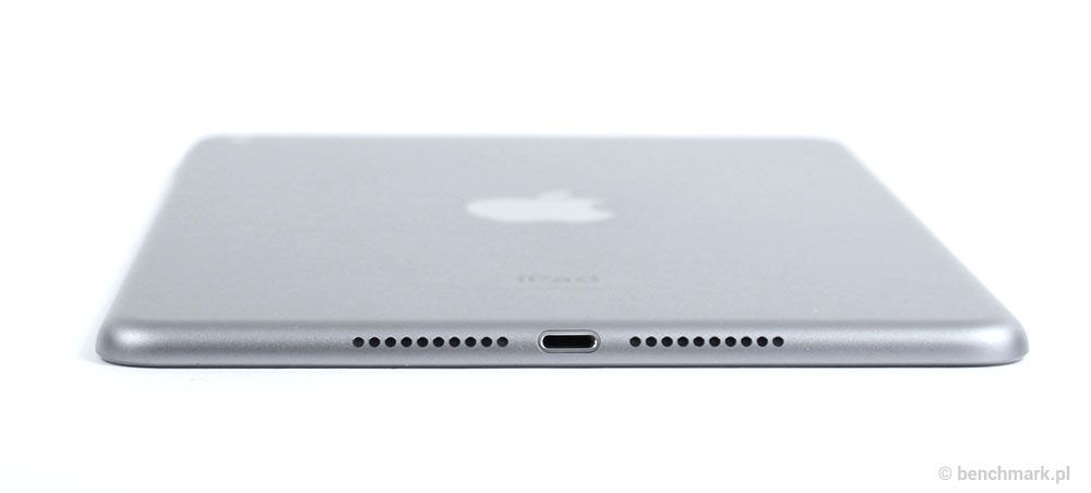 iPad mini 4 - dolna krawędź urządzenia