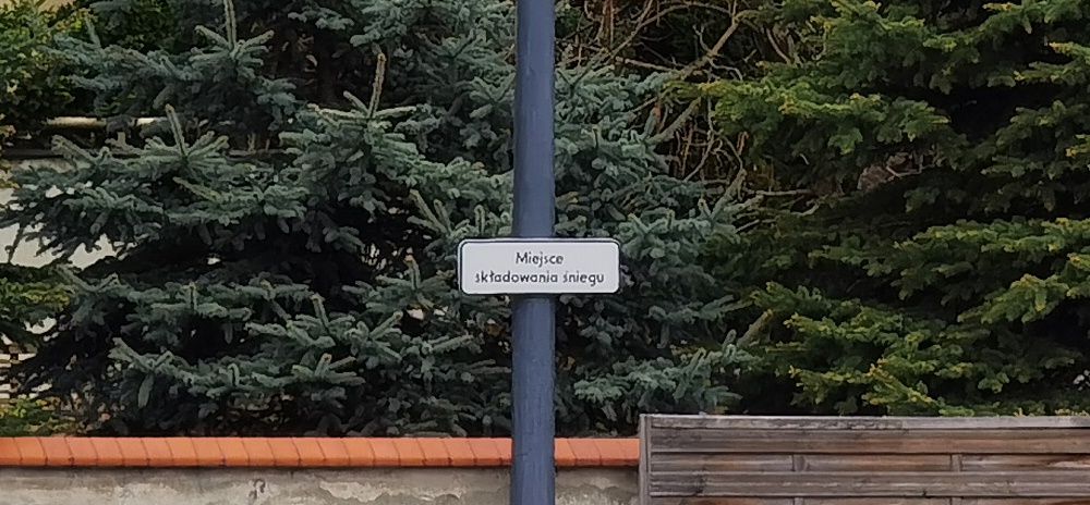 Tablica, znak drogowy - zdjęcie zoom 5x