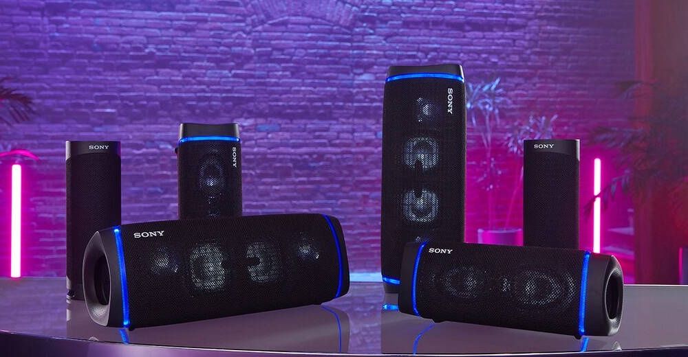 Sony SRS-XB33 party