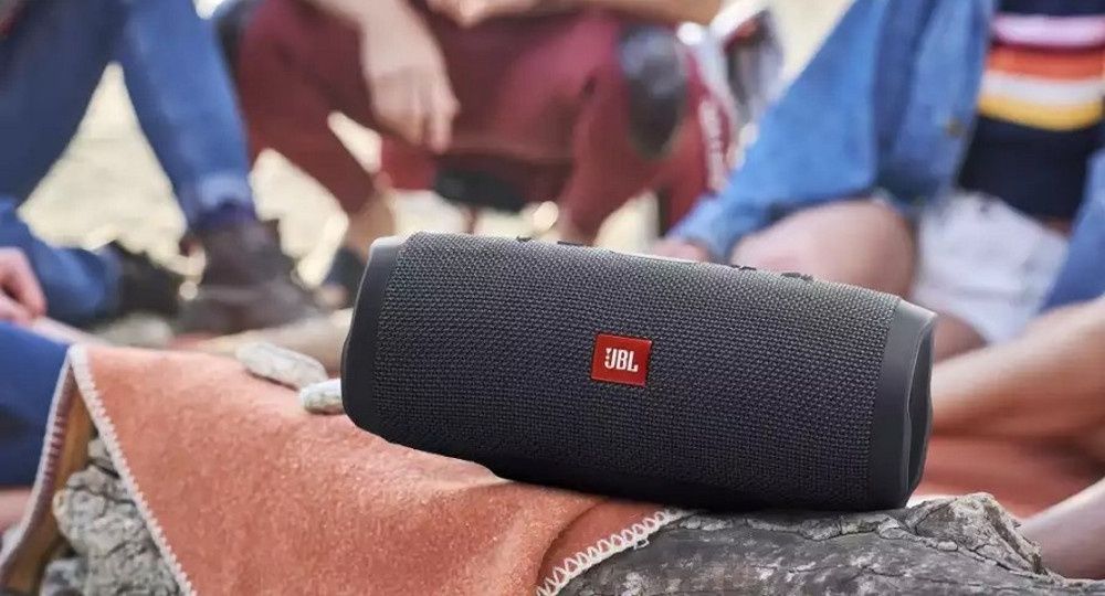 JBL Charge Essential