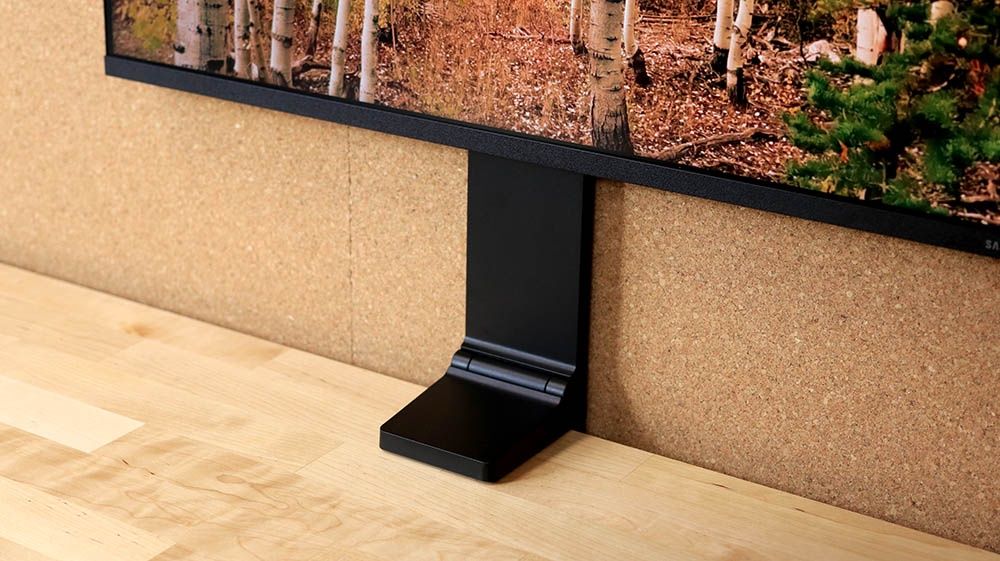 Samsung Space - płaski monitor który można postawić przy ścianie