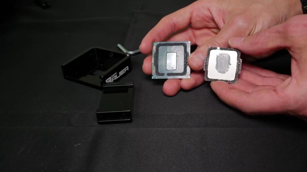 Intel Core i7-8086K delidding