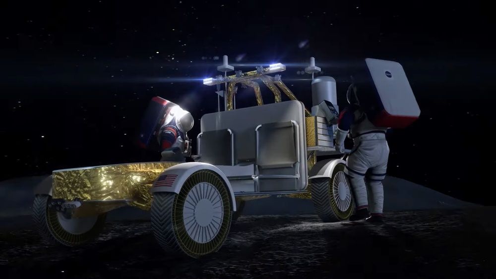 Lunar Terrain Vehicle pasażerski
