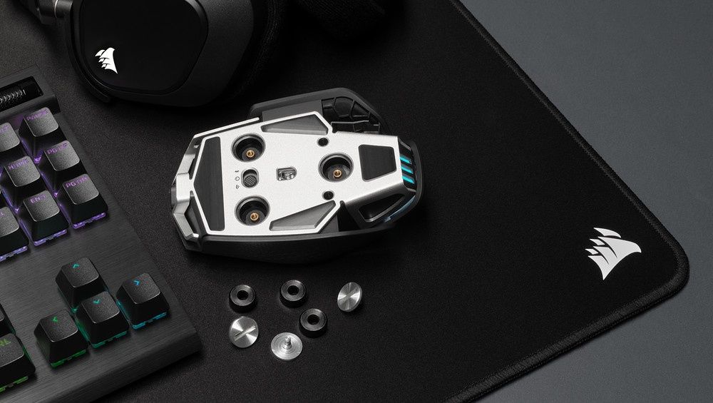 M65 RGB ULTRA Wireless waga
