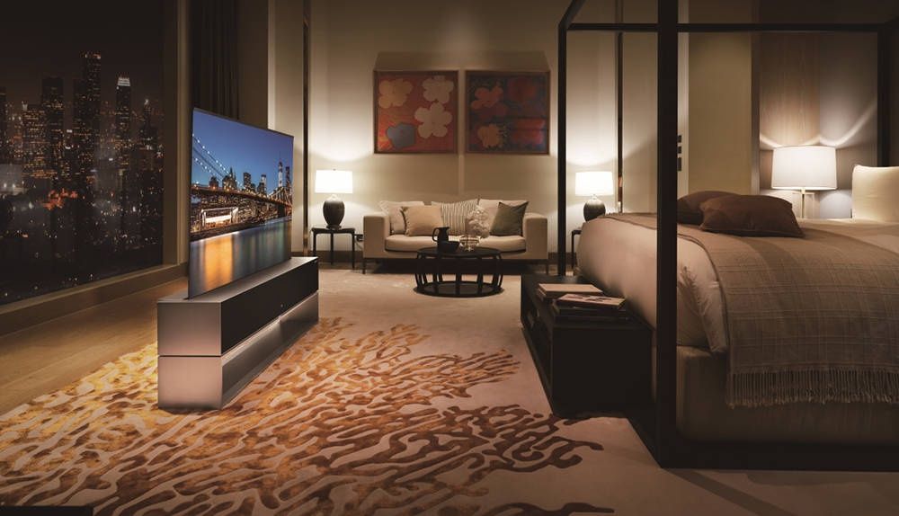 LG Signature OLED R TV