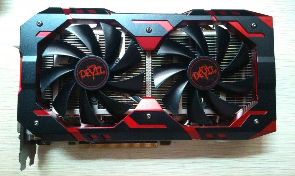 PowerColor Radeon RX 580 Red Devil Golden Sample