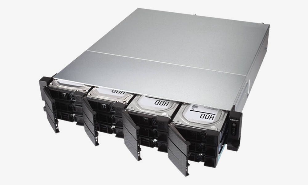 QNAP TS-1886XU-RP dyski