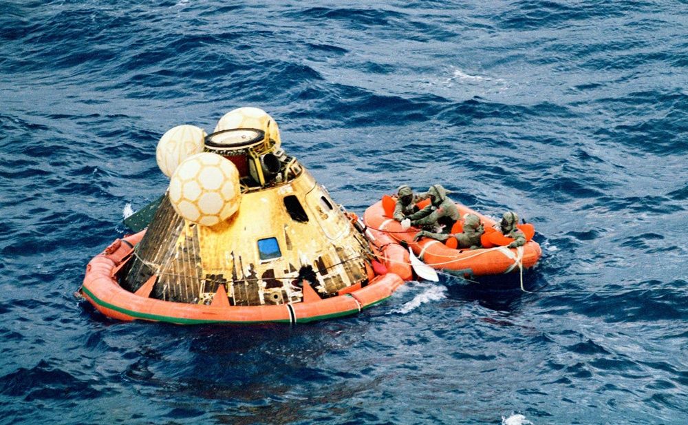 Apollo 11 powrót