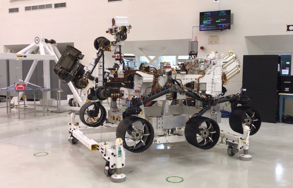 Mars 2020 w trakcie montażu