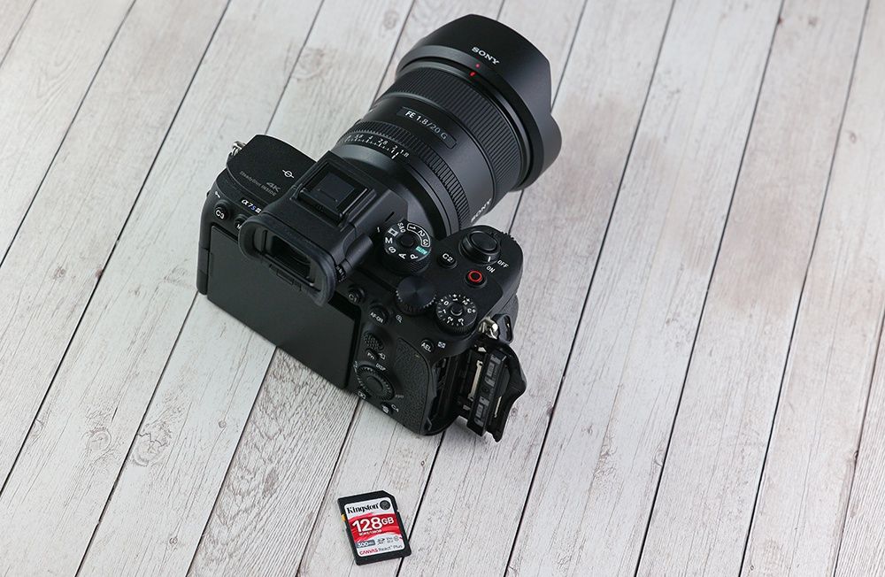 Kingston Canvas React Plus SDXC Sony A7S III