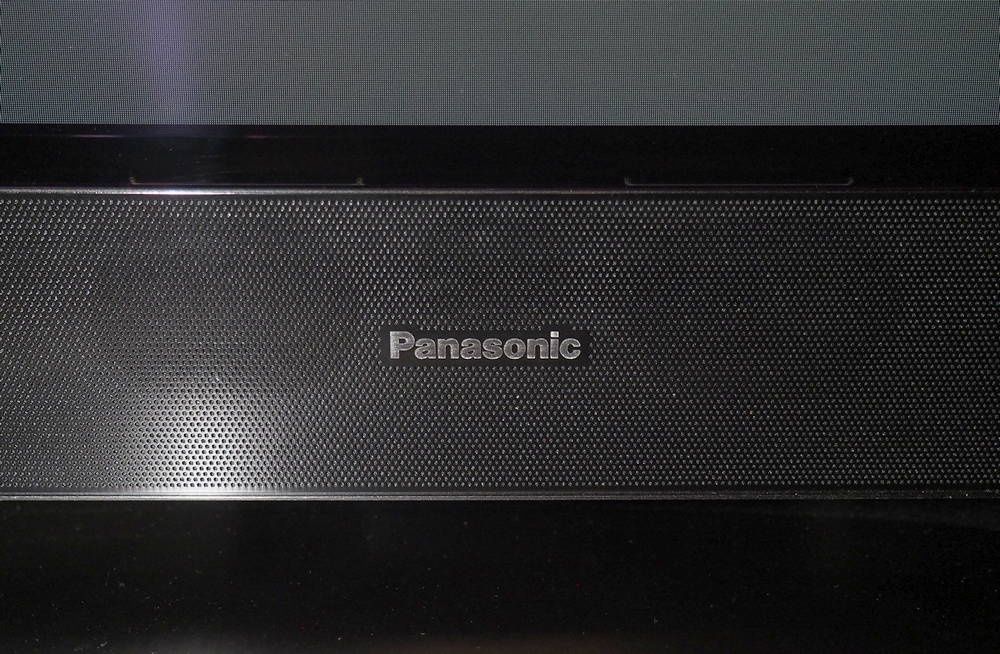 głośniki w telewizorze Panasonic 65GZ2000