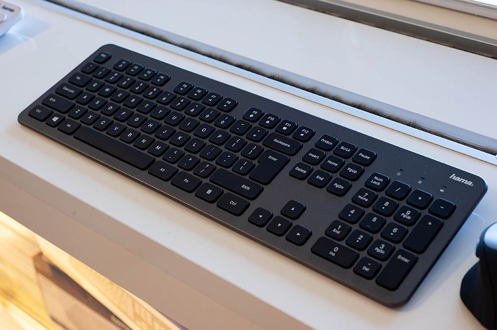Hama KMW-700 czarna