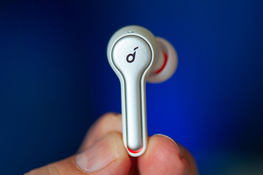 Anker Soundcore Liberty Air 2 sterowanie dotykowe