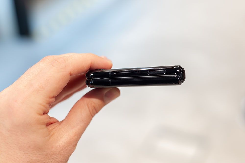 Samsung Galaxy Z Flip - grubość